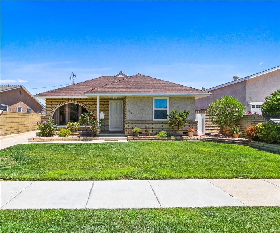 3110 N Greenbrier Road