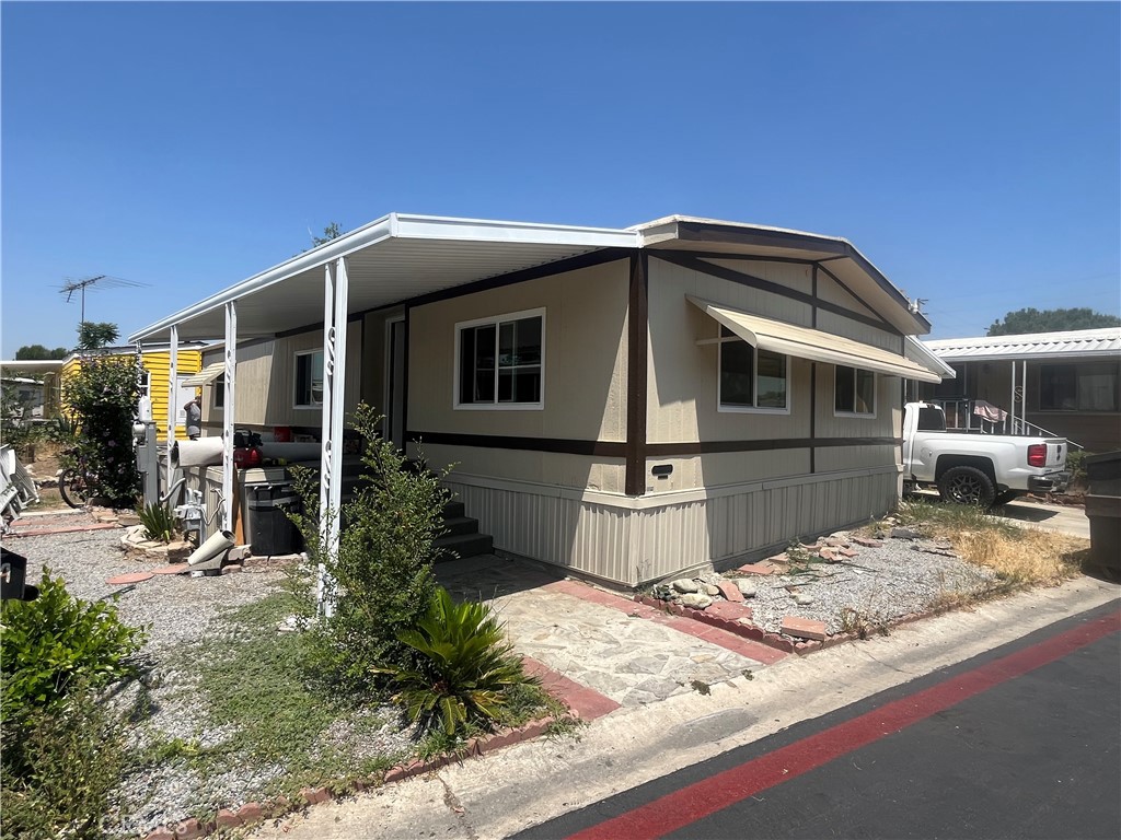 2930 W Rialto ave 44 Property Photo 1