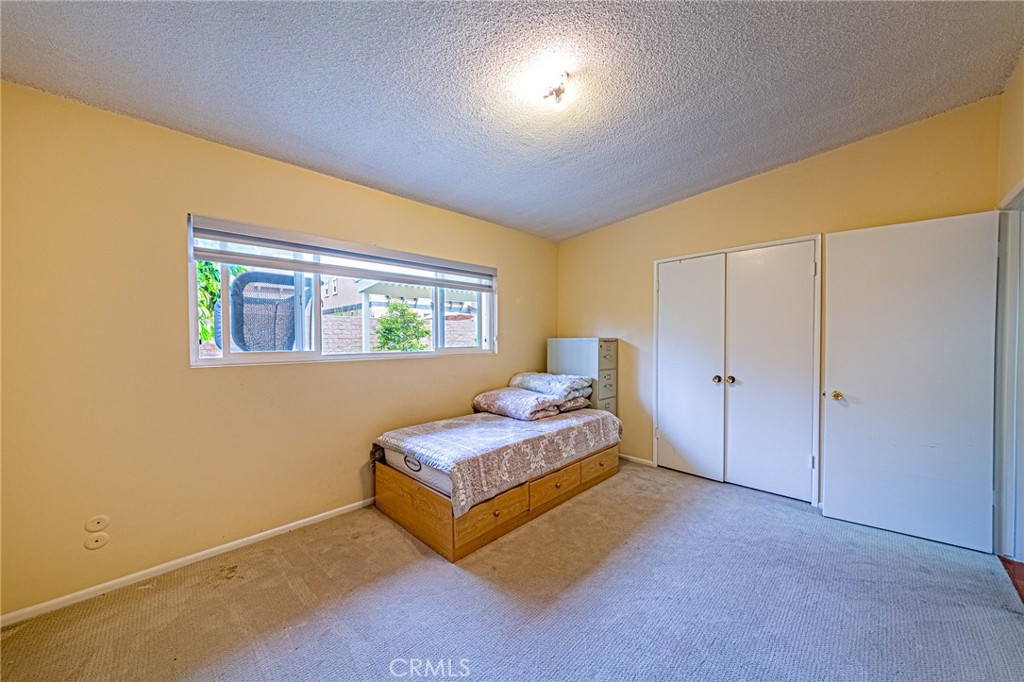 12256 Lesley Street Property Photo 19