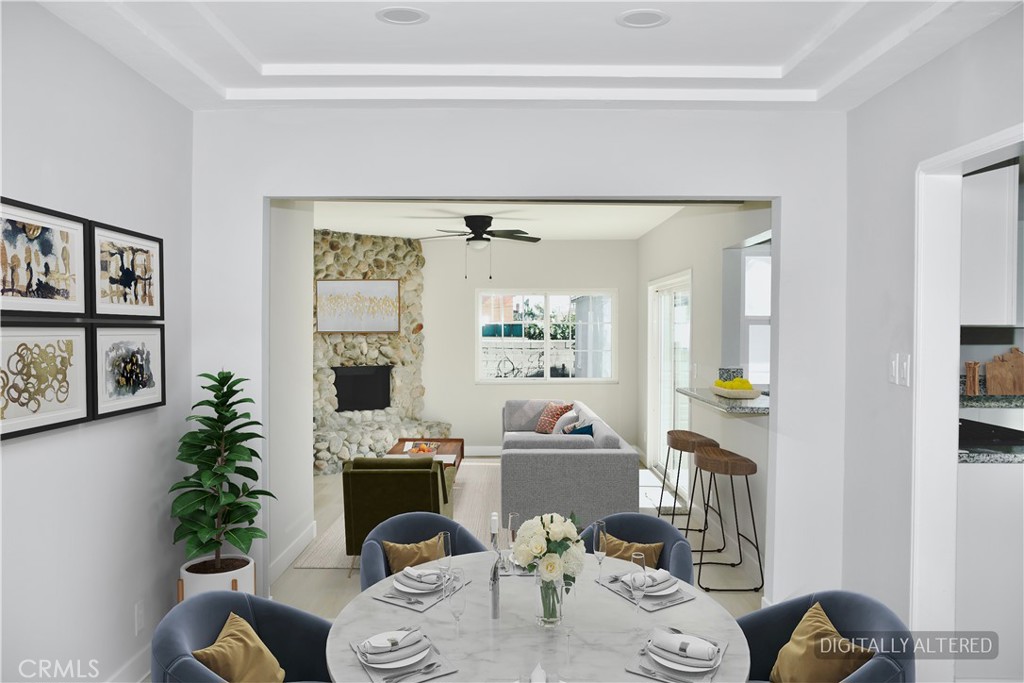 9106 S Gramercy Place Property Photo 3