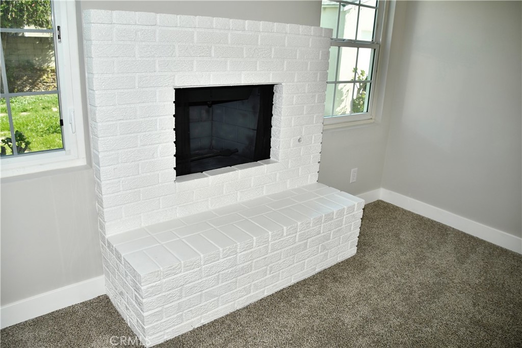 9106 S Gramercy Place Property Photo 20