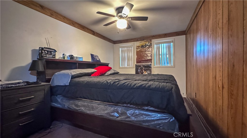 23004 Pine Lane Property Photo 4