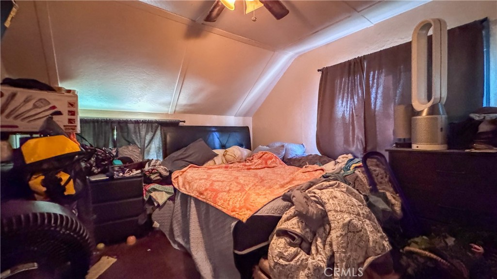 23004 Pine Lane Property Photo 16