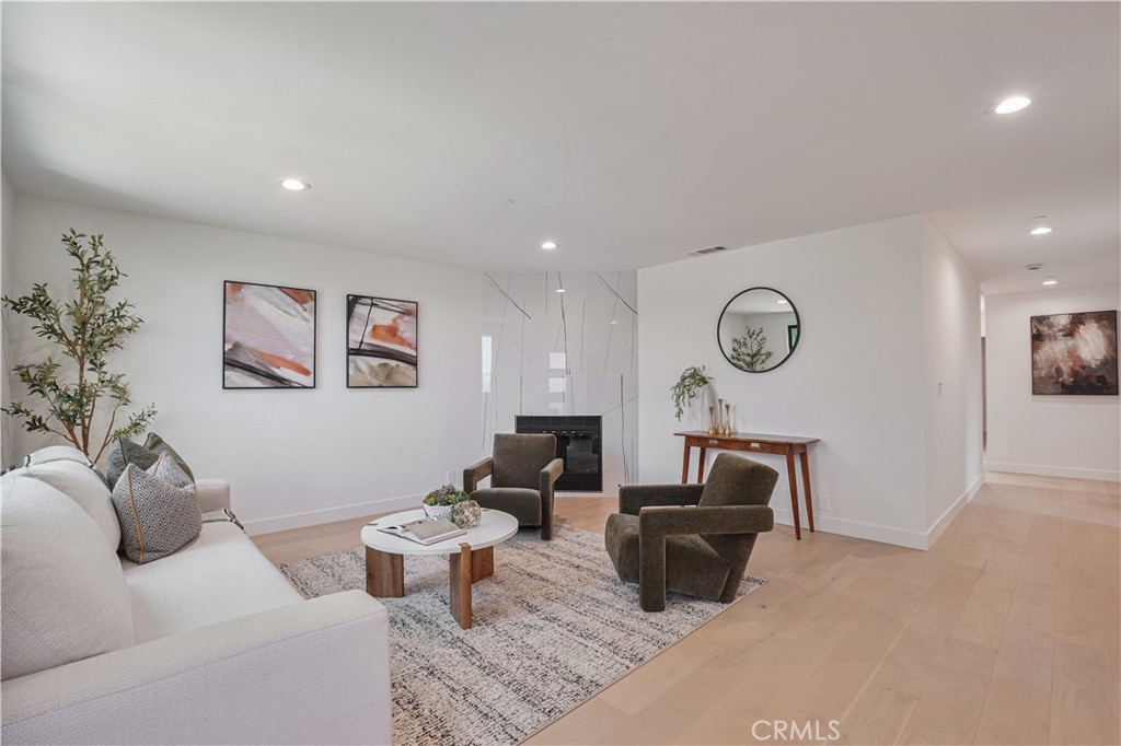 3560 Lavell Property Photo 1