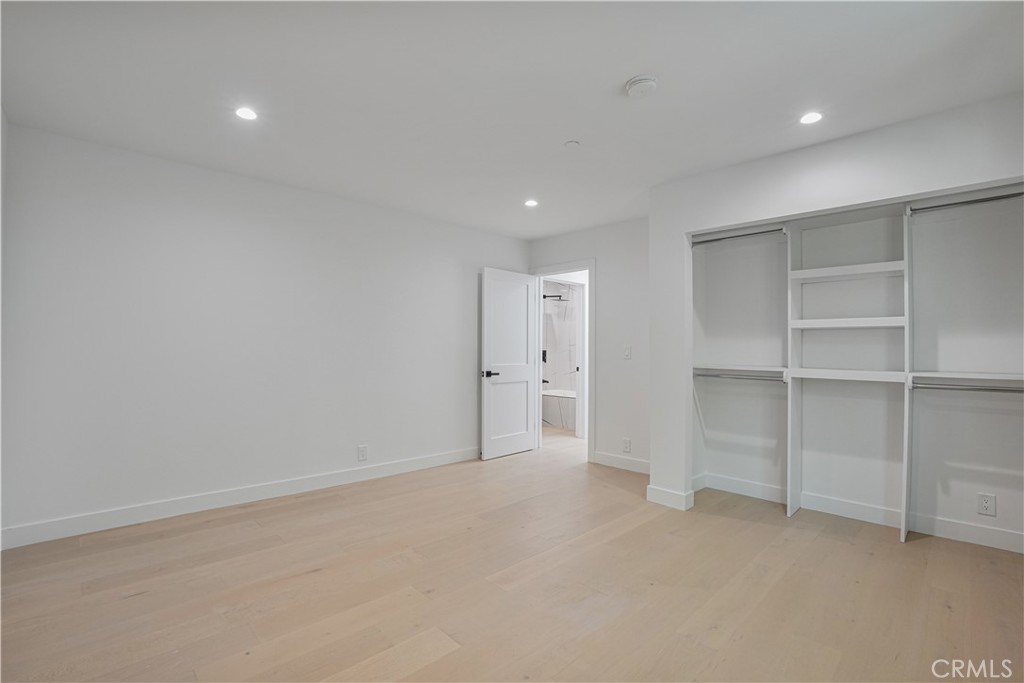 3560 Lavell Property Photo 21