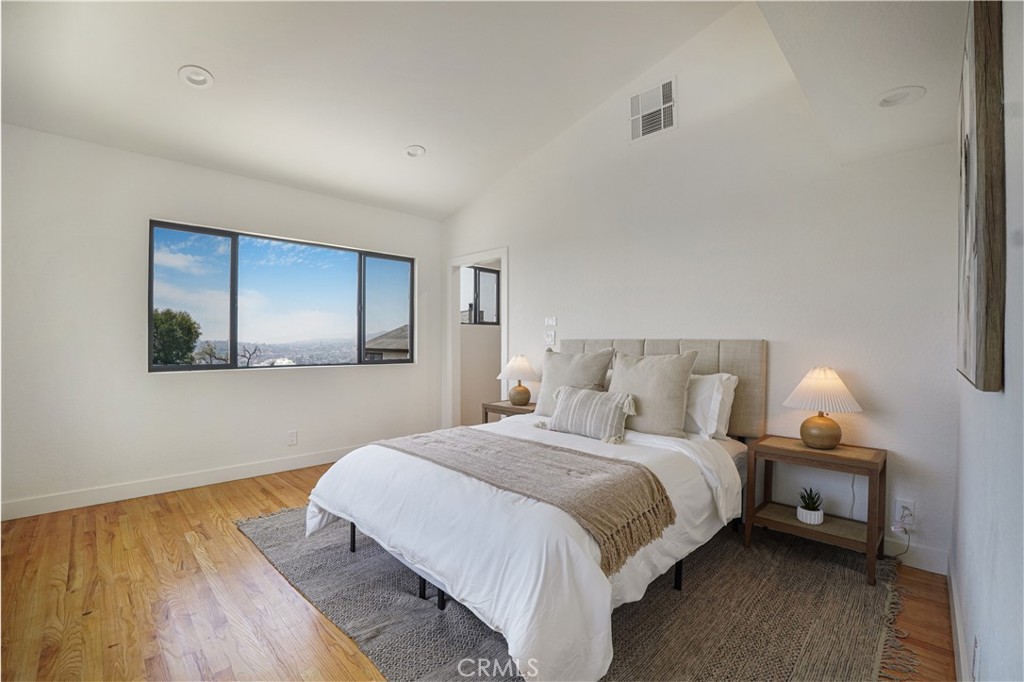 3560 Lavell Property Photo 24