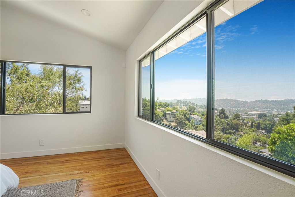 3560 Lavell Property Photo 25
