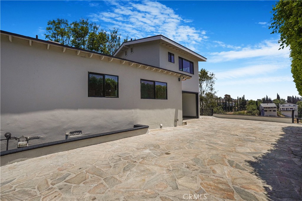 3560 Lavell Property Photo 36