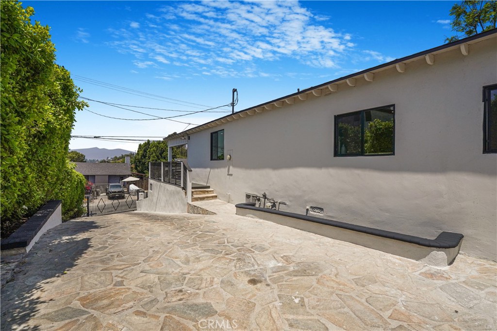 3560 Lavell Property Photo 38