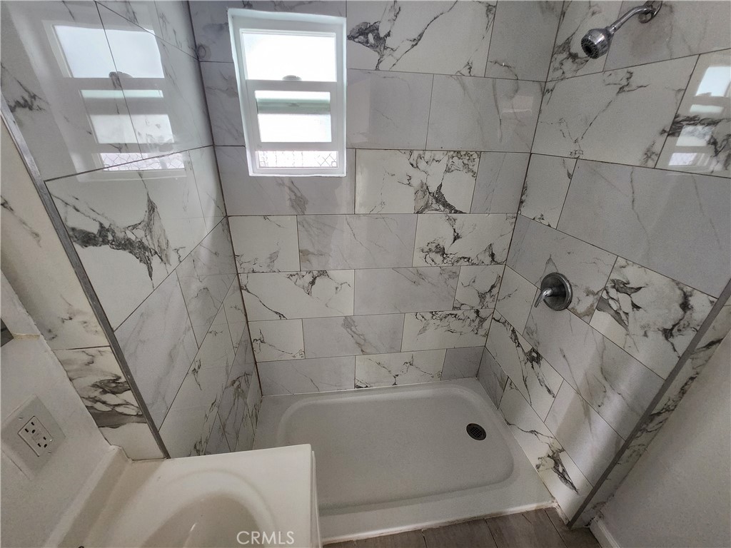 3713 W Imperial 4 Property Photo 10