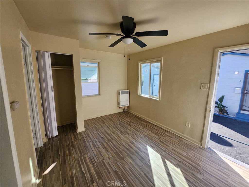 3717 W Imperial 8 Property Photo 3