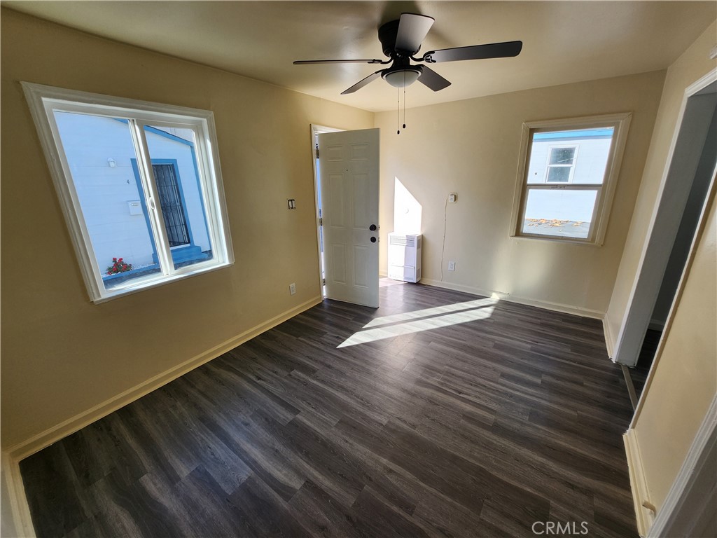 3717 W Imperial 9 Property Photo 7