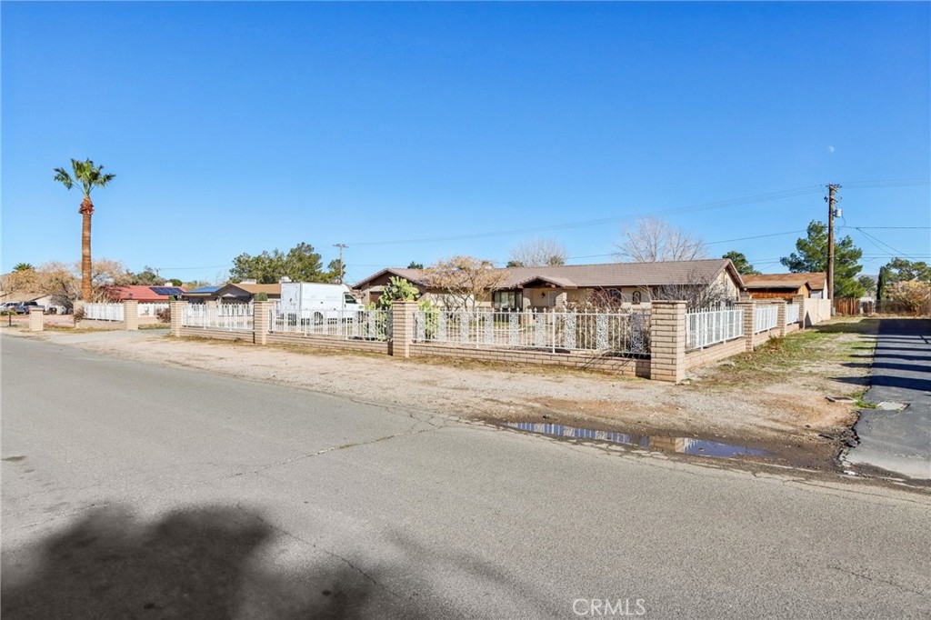 14057 Crow Property Photo 5