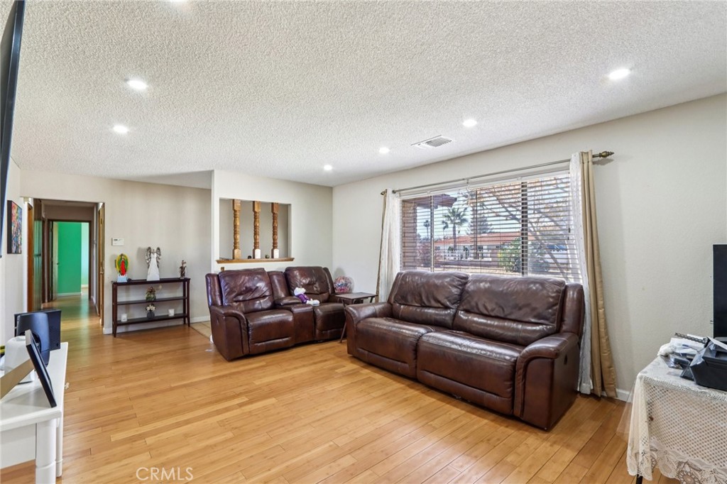 14057 Crow Property Photo 7