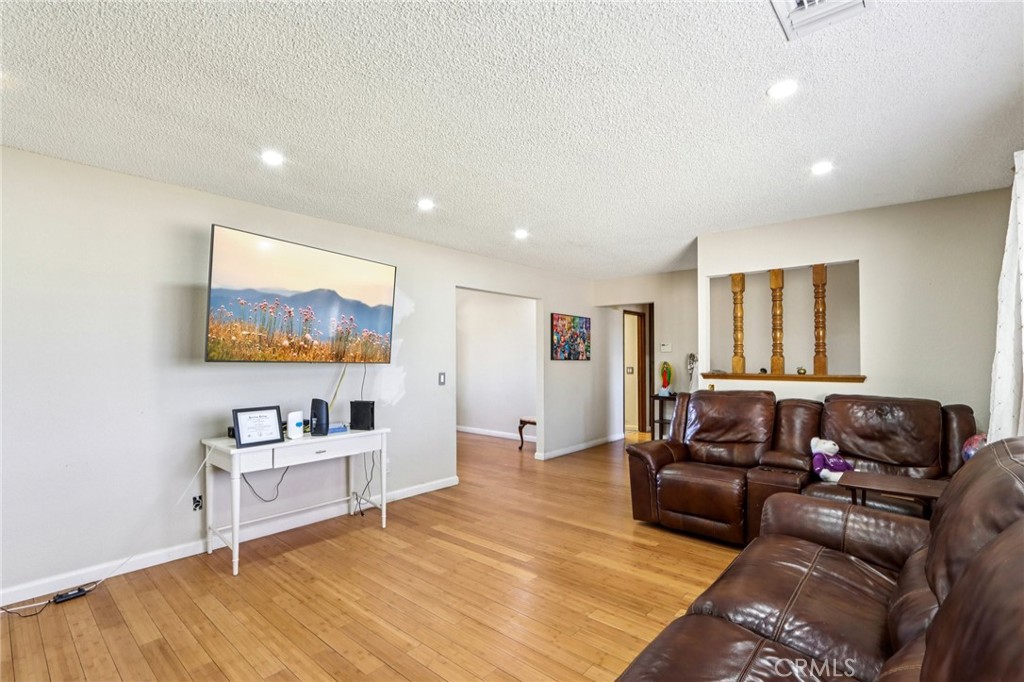14057 Crow Property Photo 8