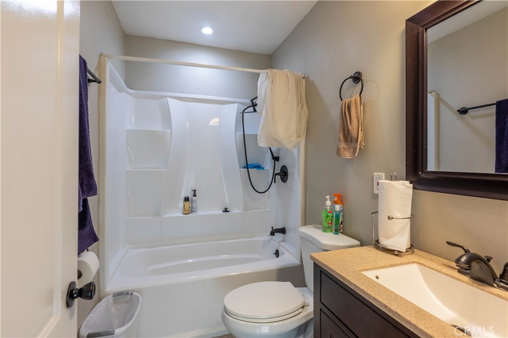 4524 7th Avenue Property Photo 18