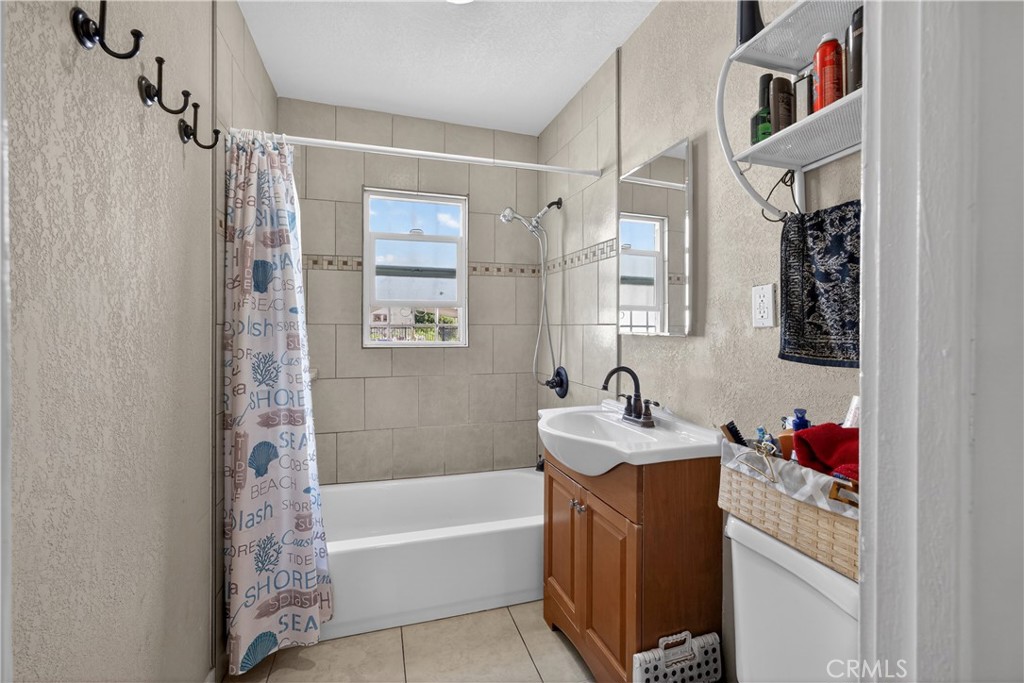 5710 Ruthelen Property Photo 11