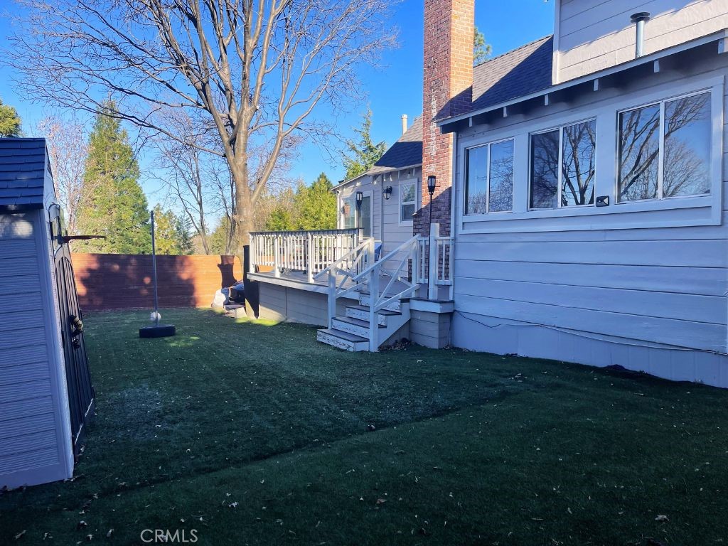 1350 Oak Property Photo 25