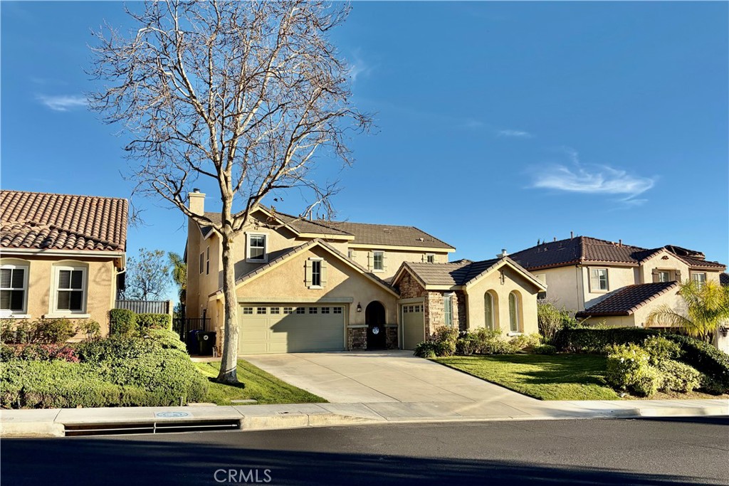 28410 Agajanian Property Photo 2