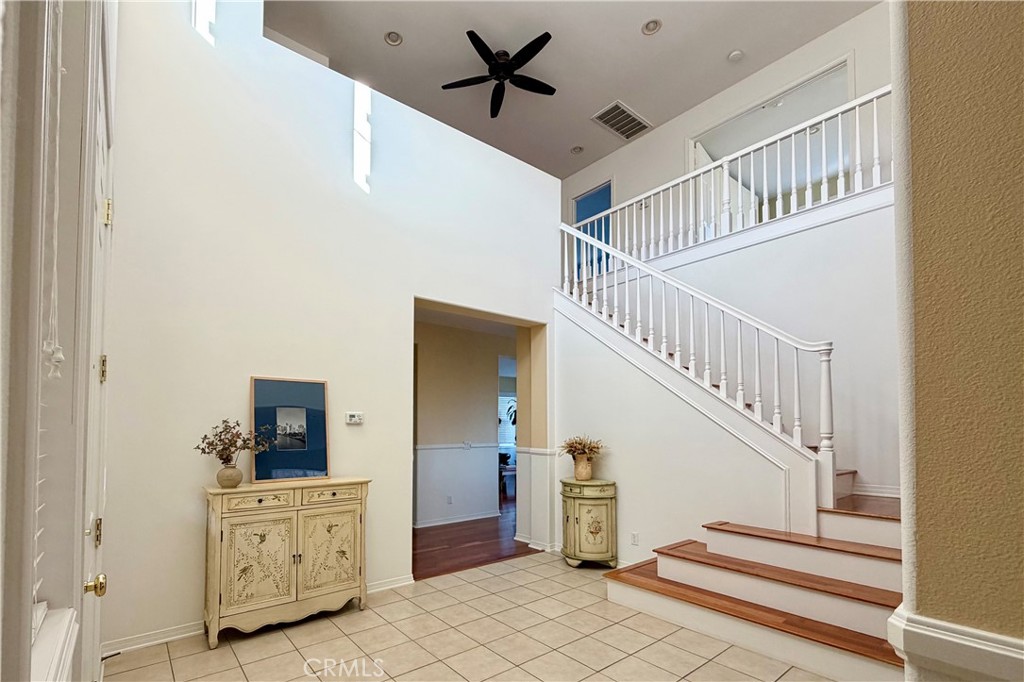 28410 Agajanian Property Photo 4
