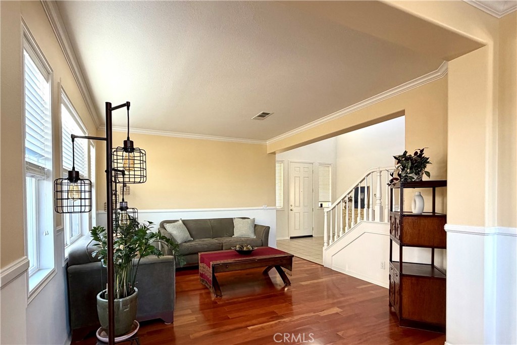 28410 Agajanian Property Photo 12
