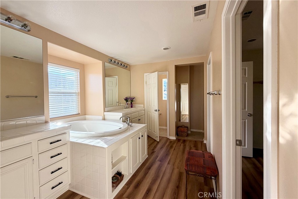 28410 Agajanian Property Photo 31
