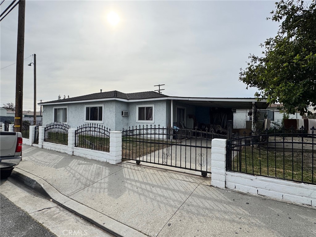 13947 Downey Property Photo 17