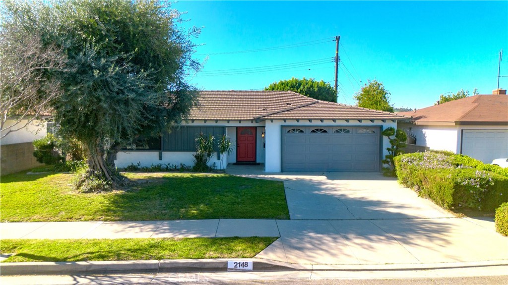 2148 Edgewood Drive Property Photo 1