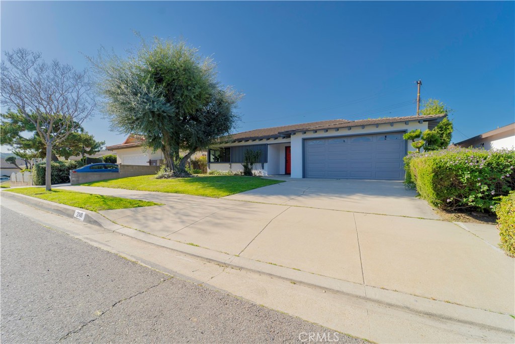 2148 Edgewood Drive Property Photo 7