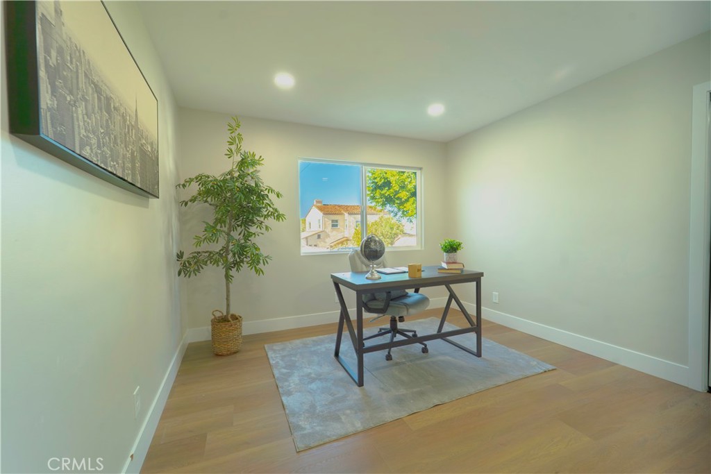 2148 Edgewood Drive Property Photo 22