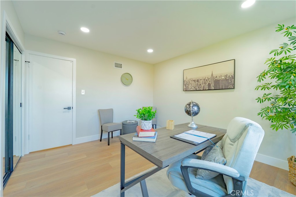 2148 Edgewood Drive Property Photo 23