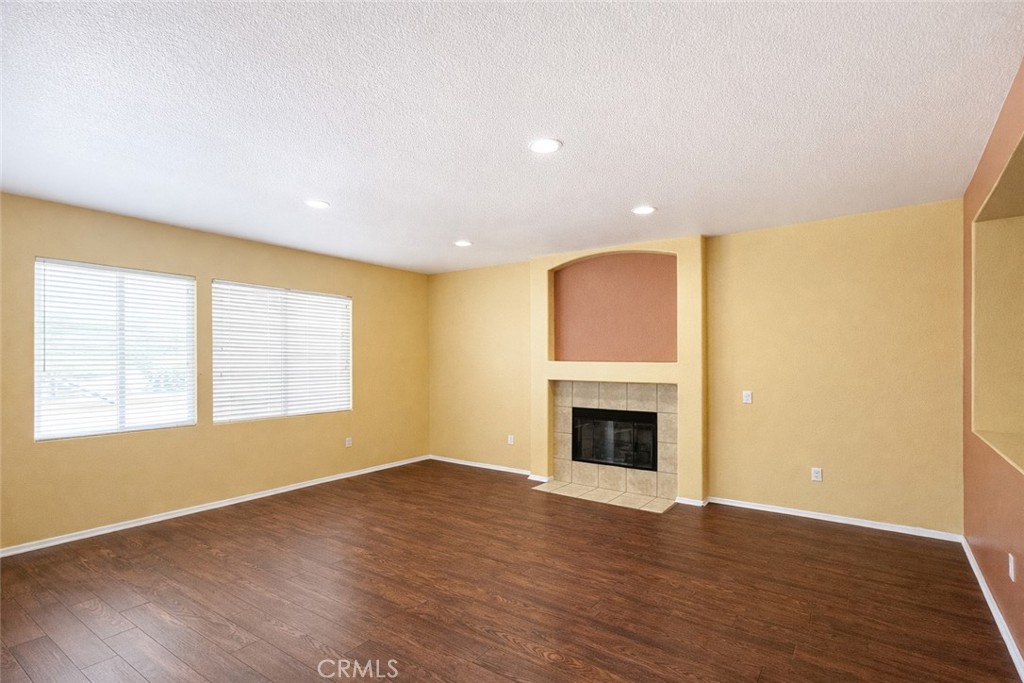15082 Zircon Property Photo 3
