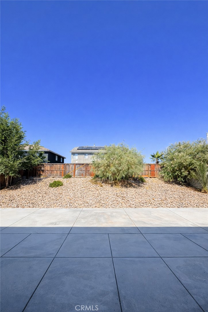 15082 Zircon Property Photo 18