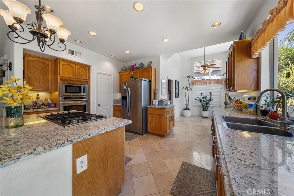 15049 Avenida De Las Flores Property Photo 21