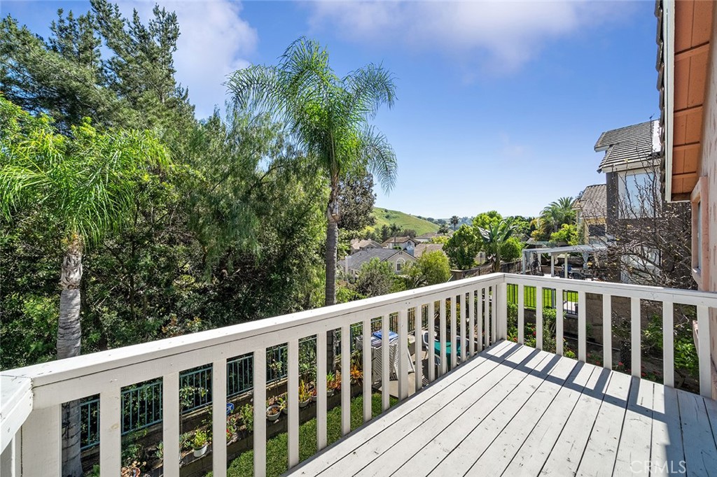 15049 Avenida De Las Flores Property Photo 32