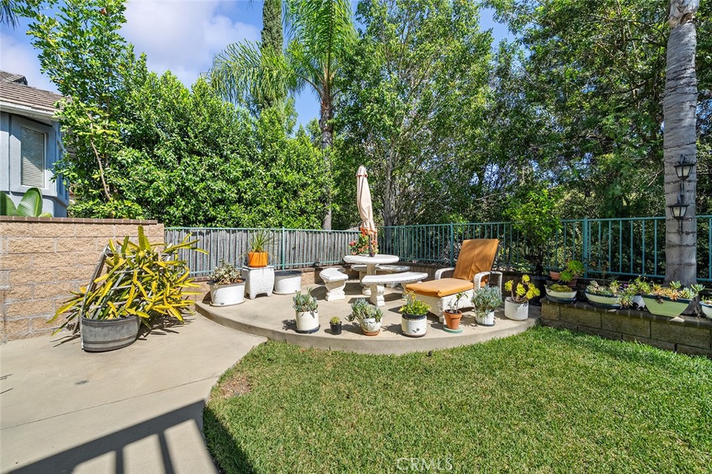 15049 Avenida De Las Flores Property Photo 43