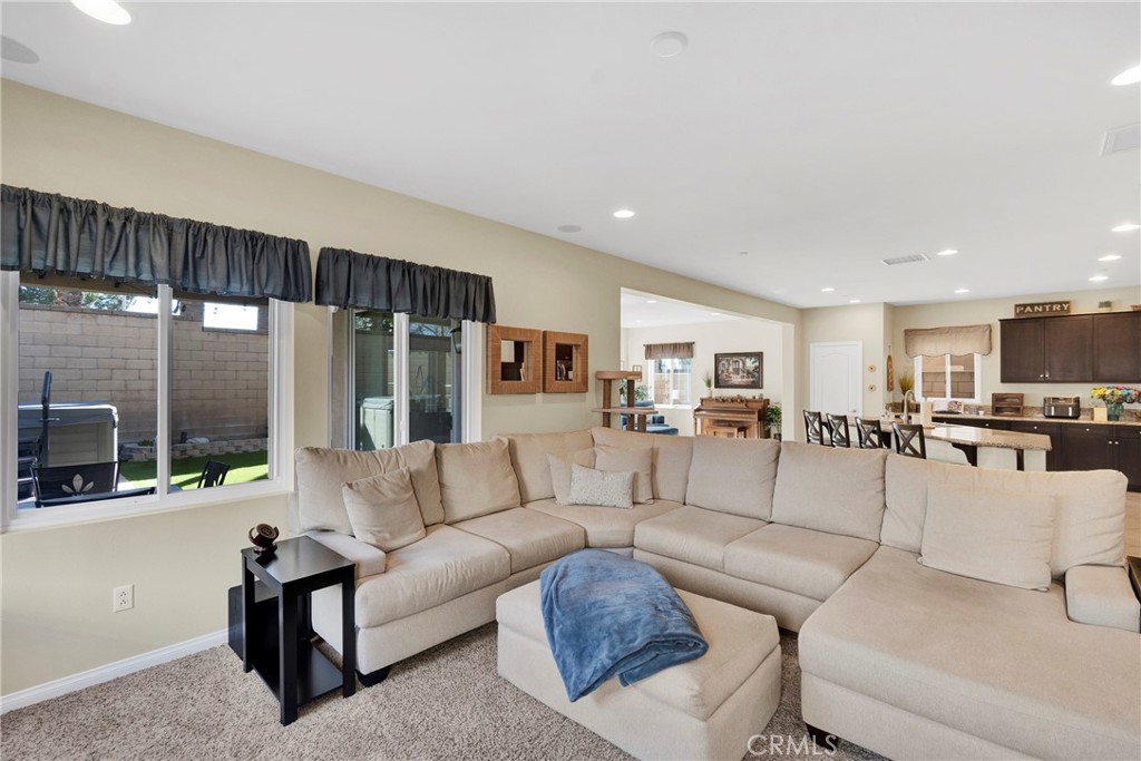 5341 Parma Property Photo 11
