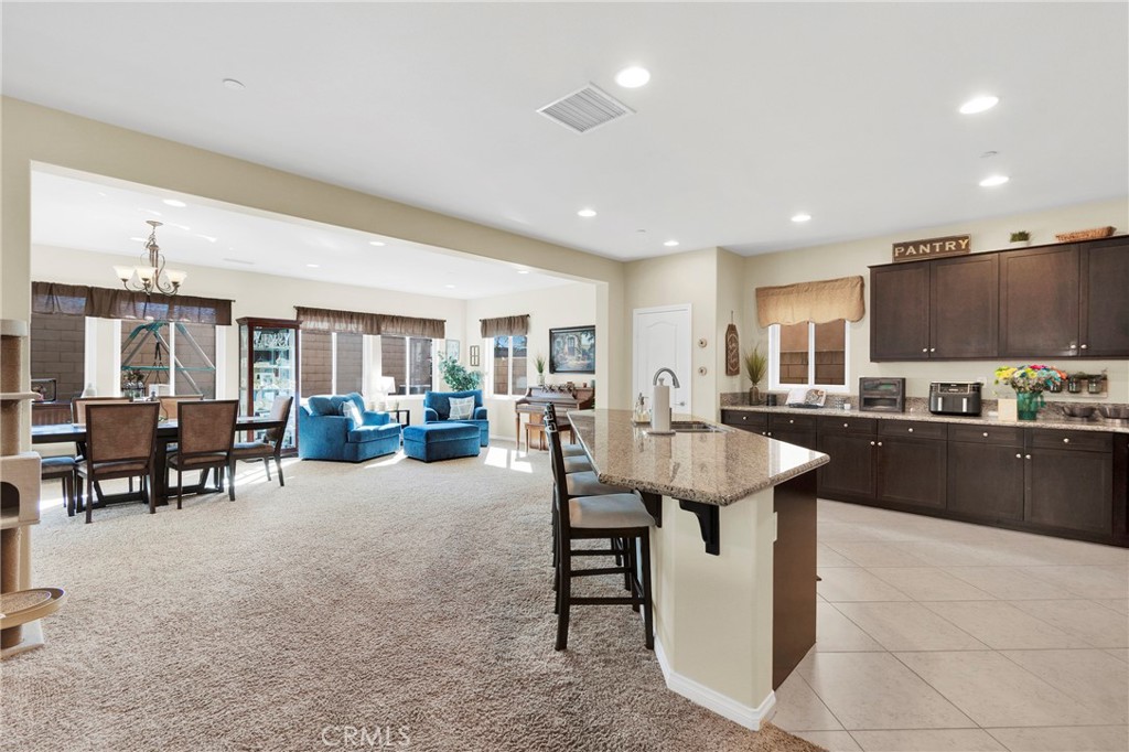 5341 Parma Property Photo 14