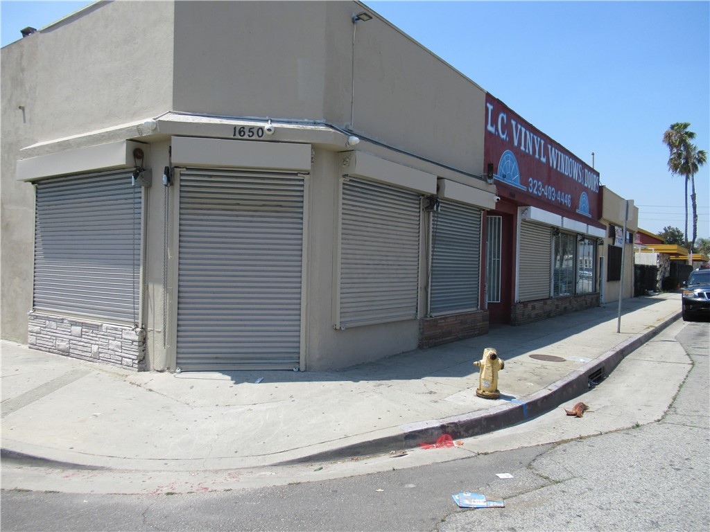 1644 E Compton Boulevard Property Photo 2