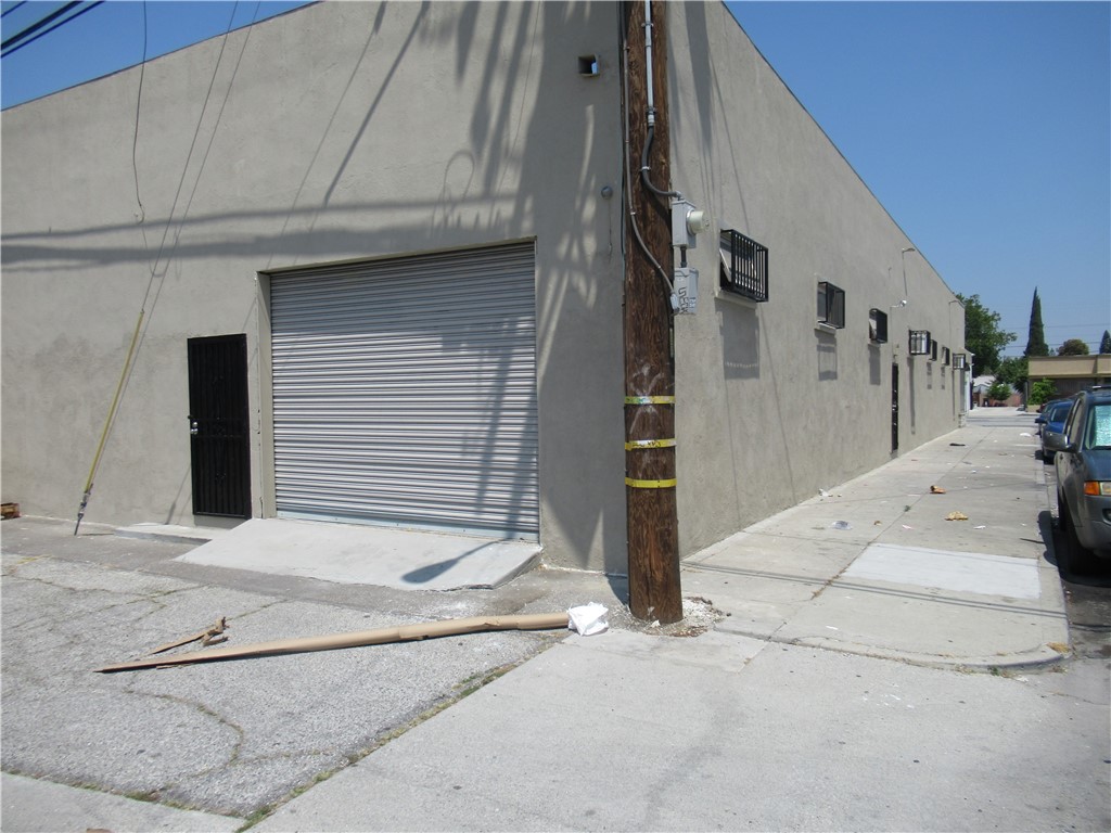 1644 E Compton Boulevard Property Photo 6