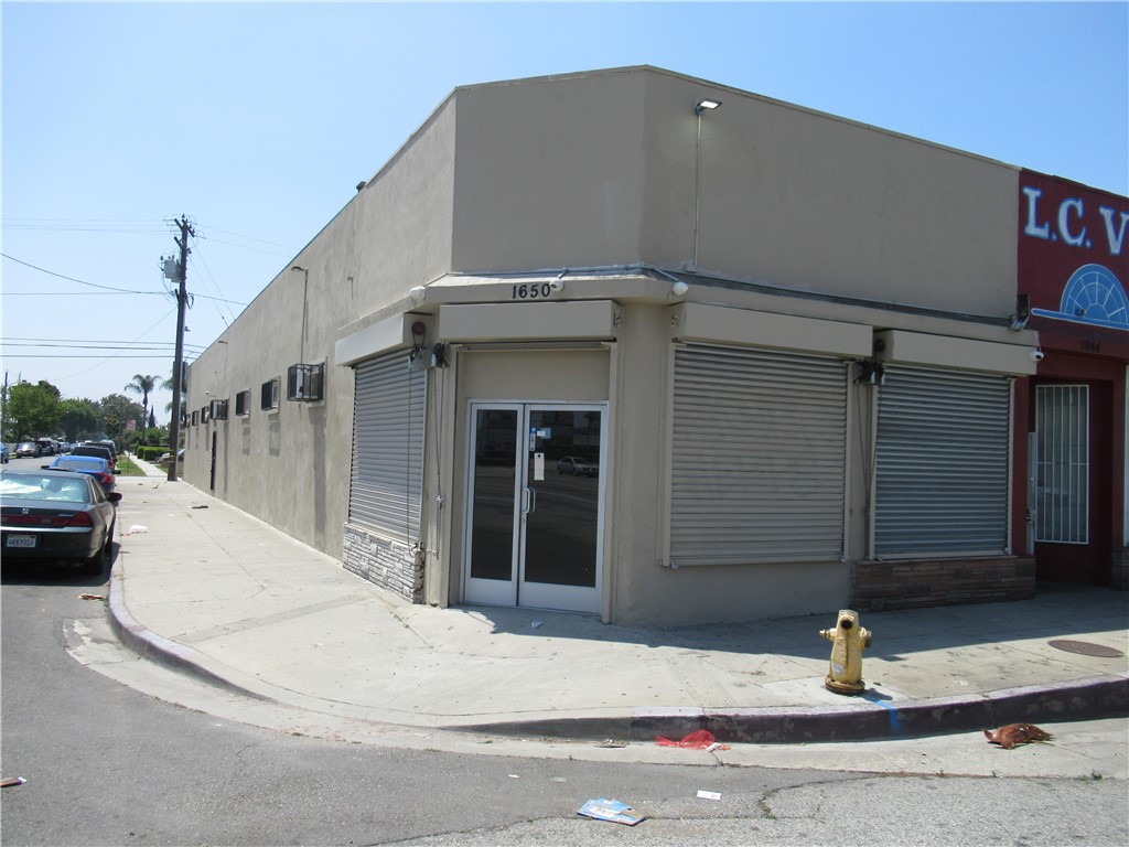 1644 E Compton Boulevard Property Photo 8
