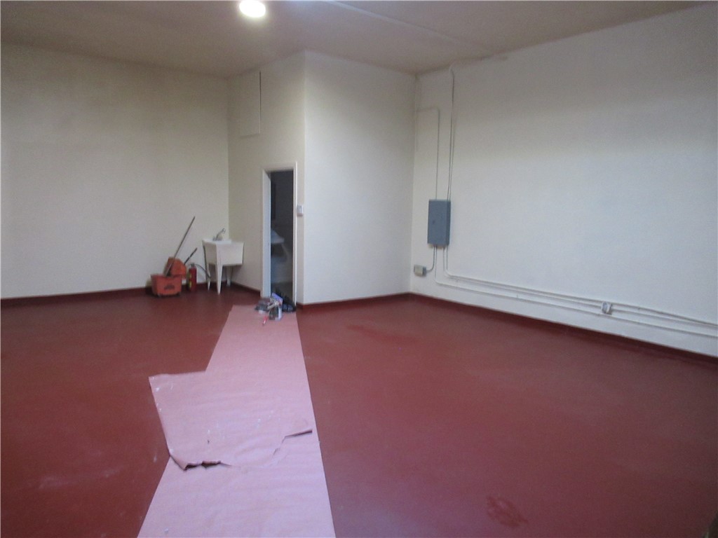 1644 E Compton Boulevard Property Photo 11