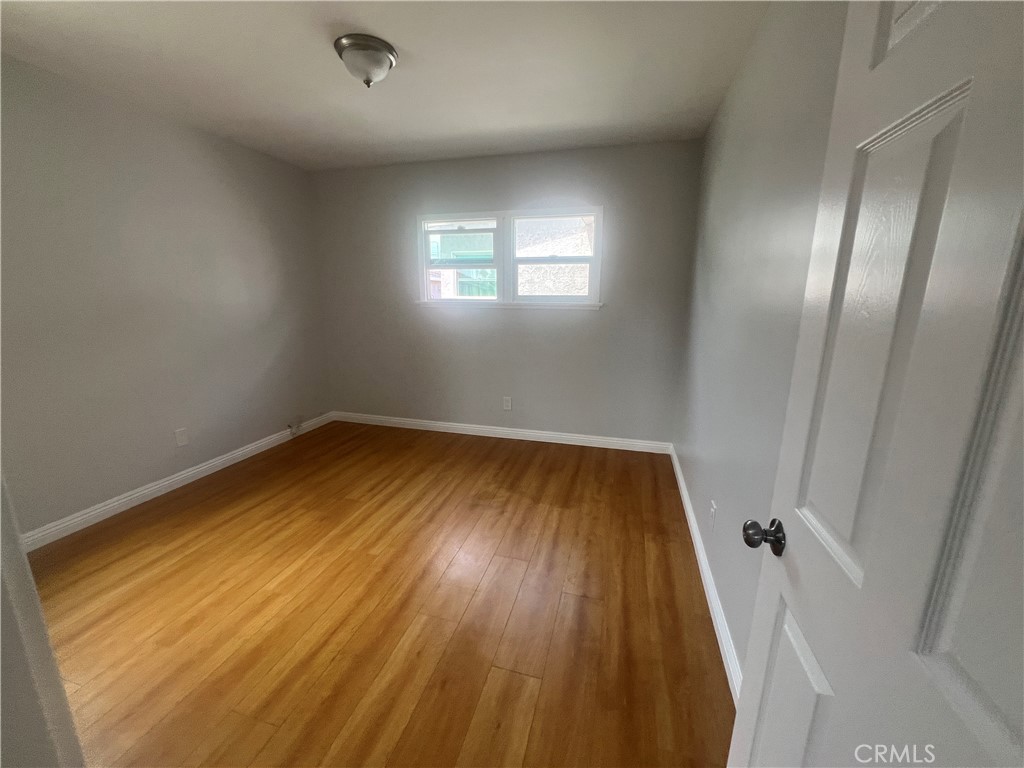 9649 Harvard St Property Photo 4