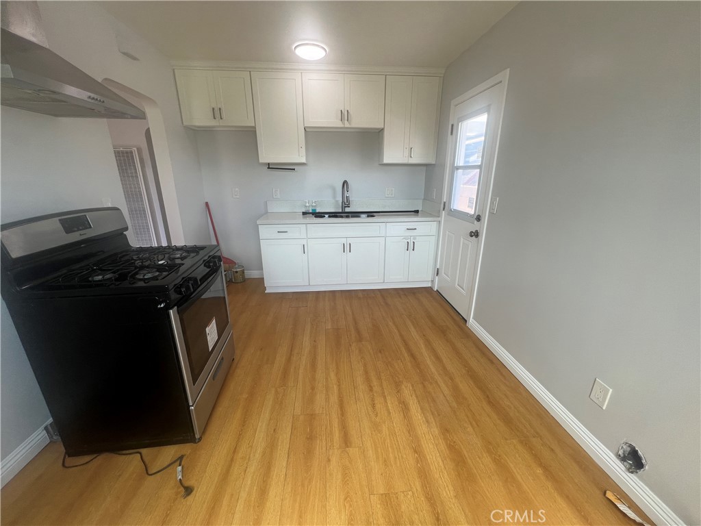 9649 Harvard St Property Photo 5