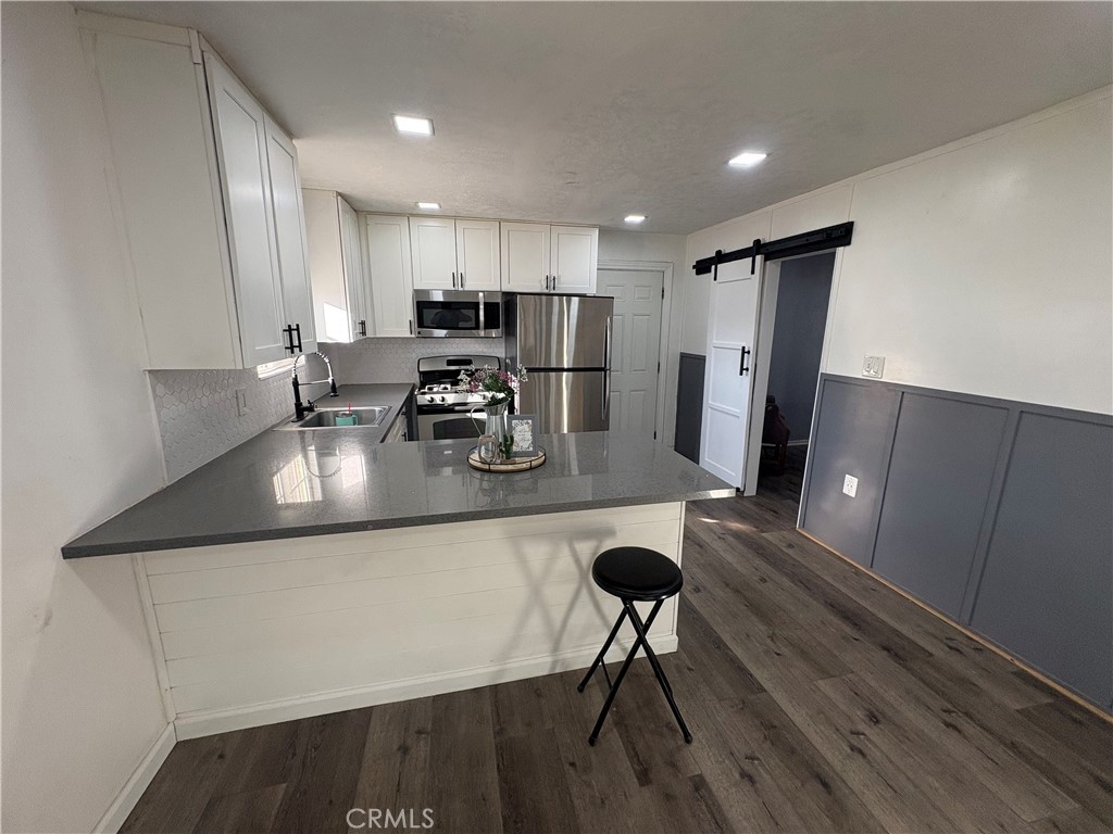 603 Hill Property Photo 33
