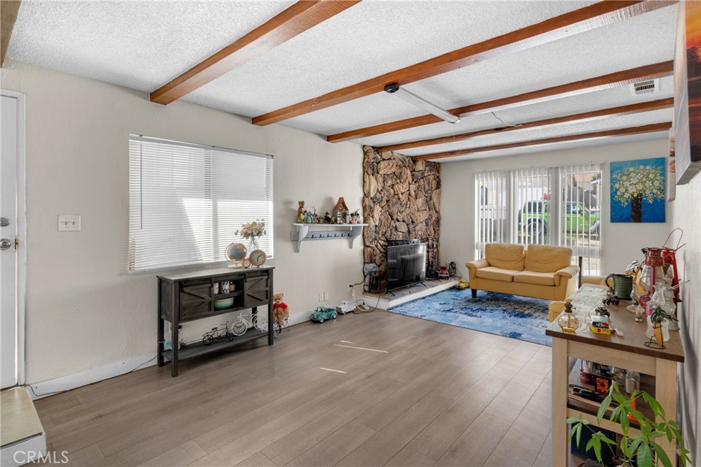 15510 Rose Property Photo 8