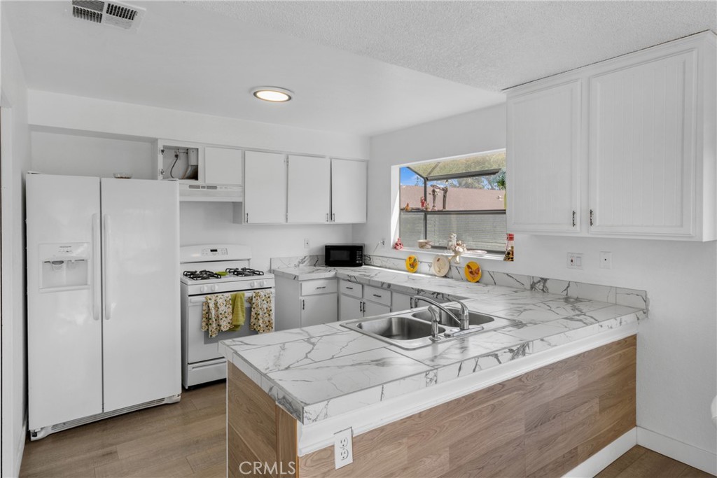 15510 Rose Property Photo 15