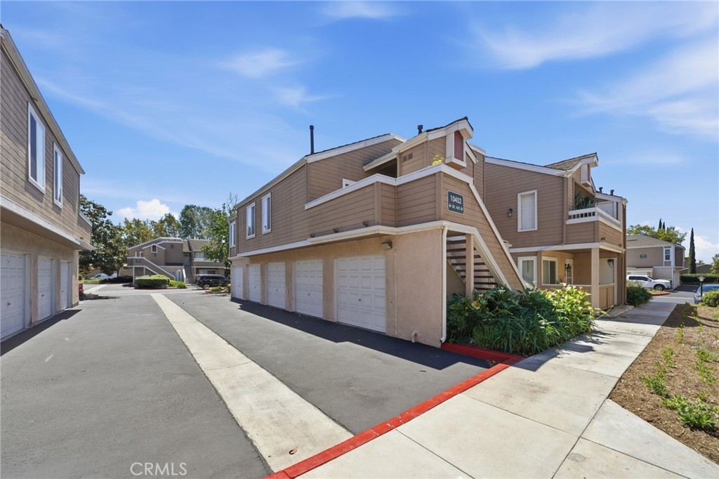 10452 W Briar Oaks Property Photo