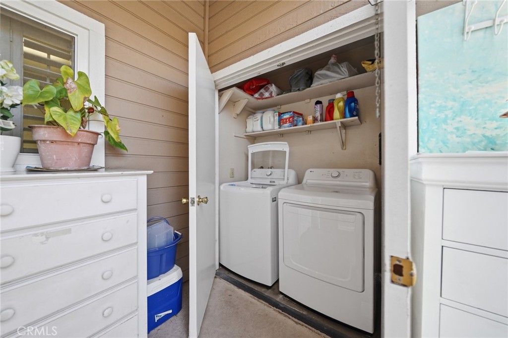 10452 W Briar Oaks Property Photo 16