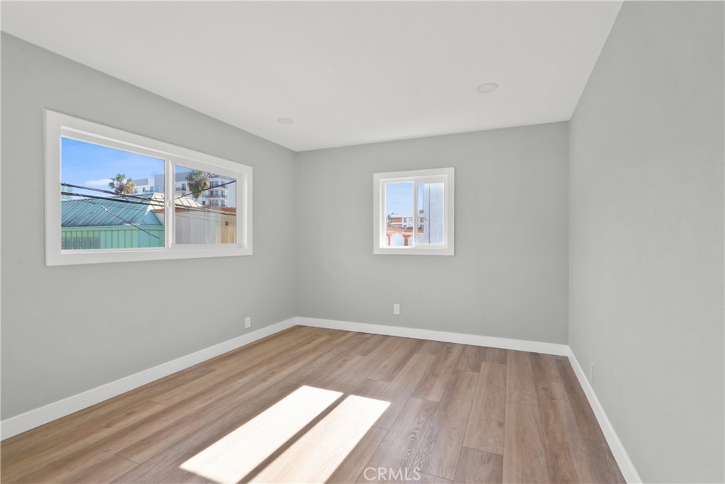 436 Cedar Avenue 15 Property Photo 11